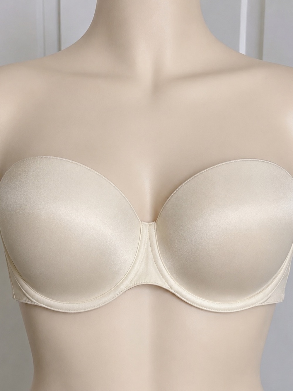 Cacique 46C Nude Strapless Underwire Bra Plus Size
